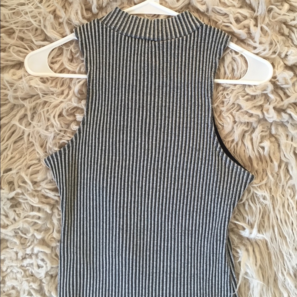 A+ Ellen Bodycon Dress - Picture 4 of 8